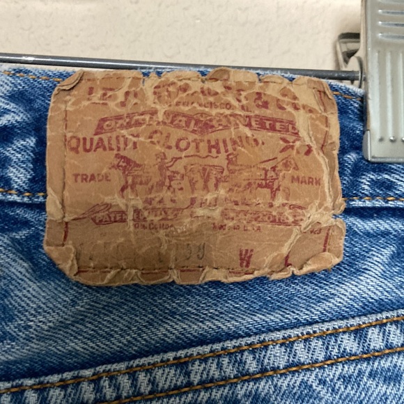 Vintage Levi 501 jeans size 26 - Picture 3 of 7